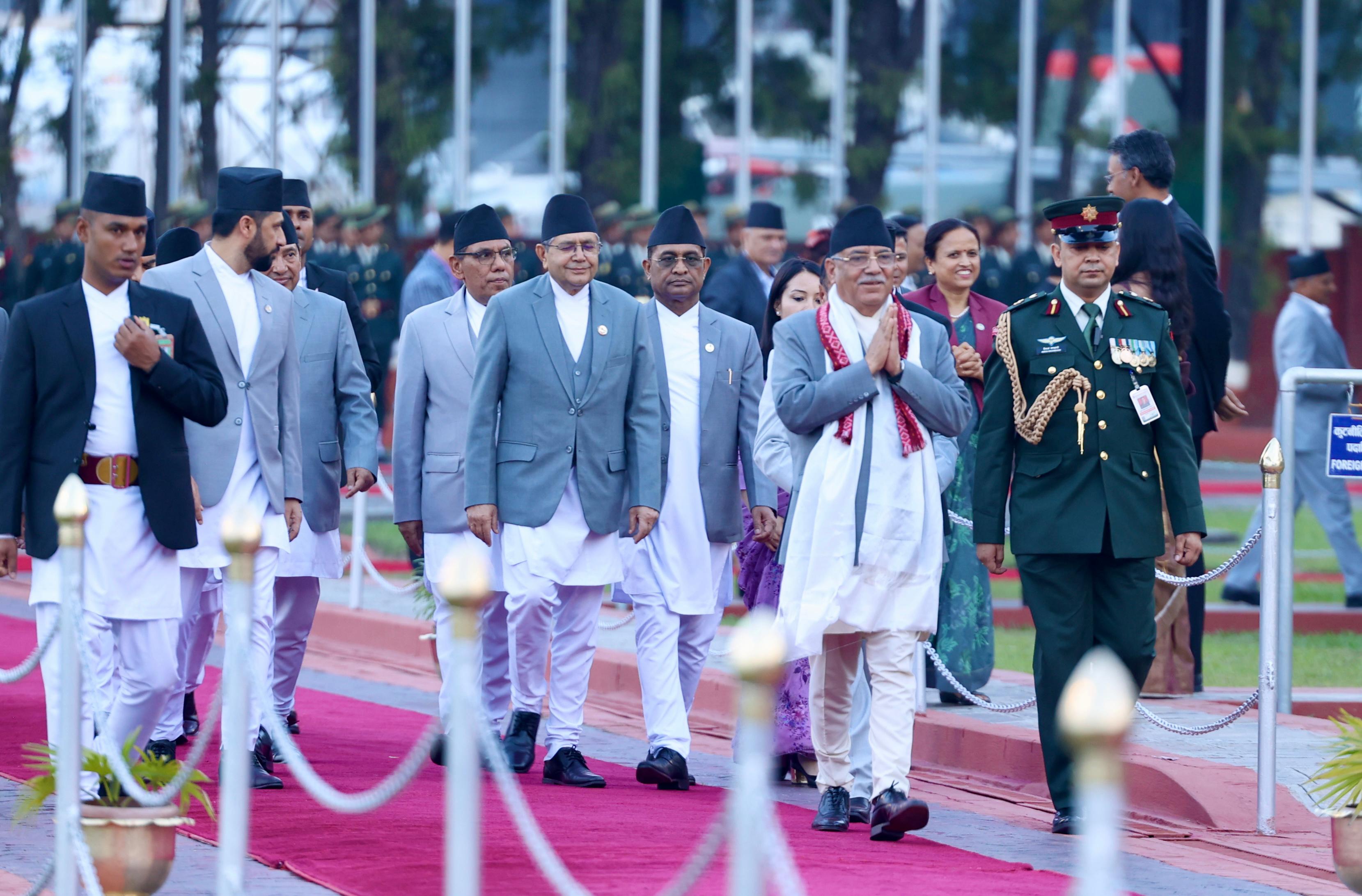 प्रधानमन्त्री स्वदेश फिर्ता