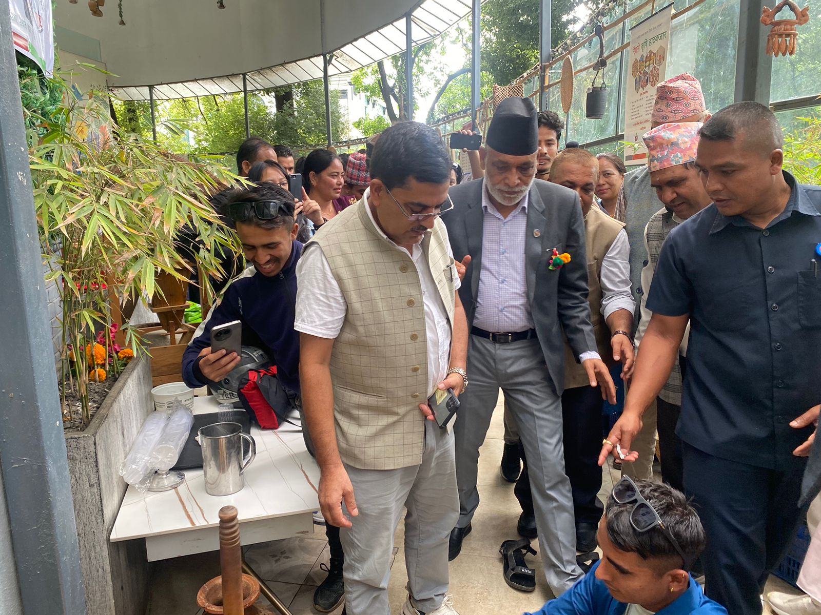 नेपाल डेरी एसोसिएसनको मोही अभियानमा कृषिमन्त्रीको साथ