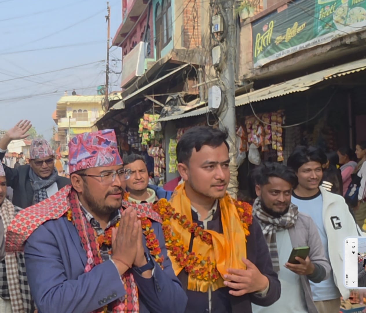 सुर्खेत–१ मा रवि किरण हमालको शक्ति प्रदर्शन, छिन्चुमा जनसागर उर्लियो(तस्बिरहरू)