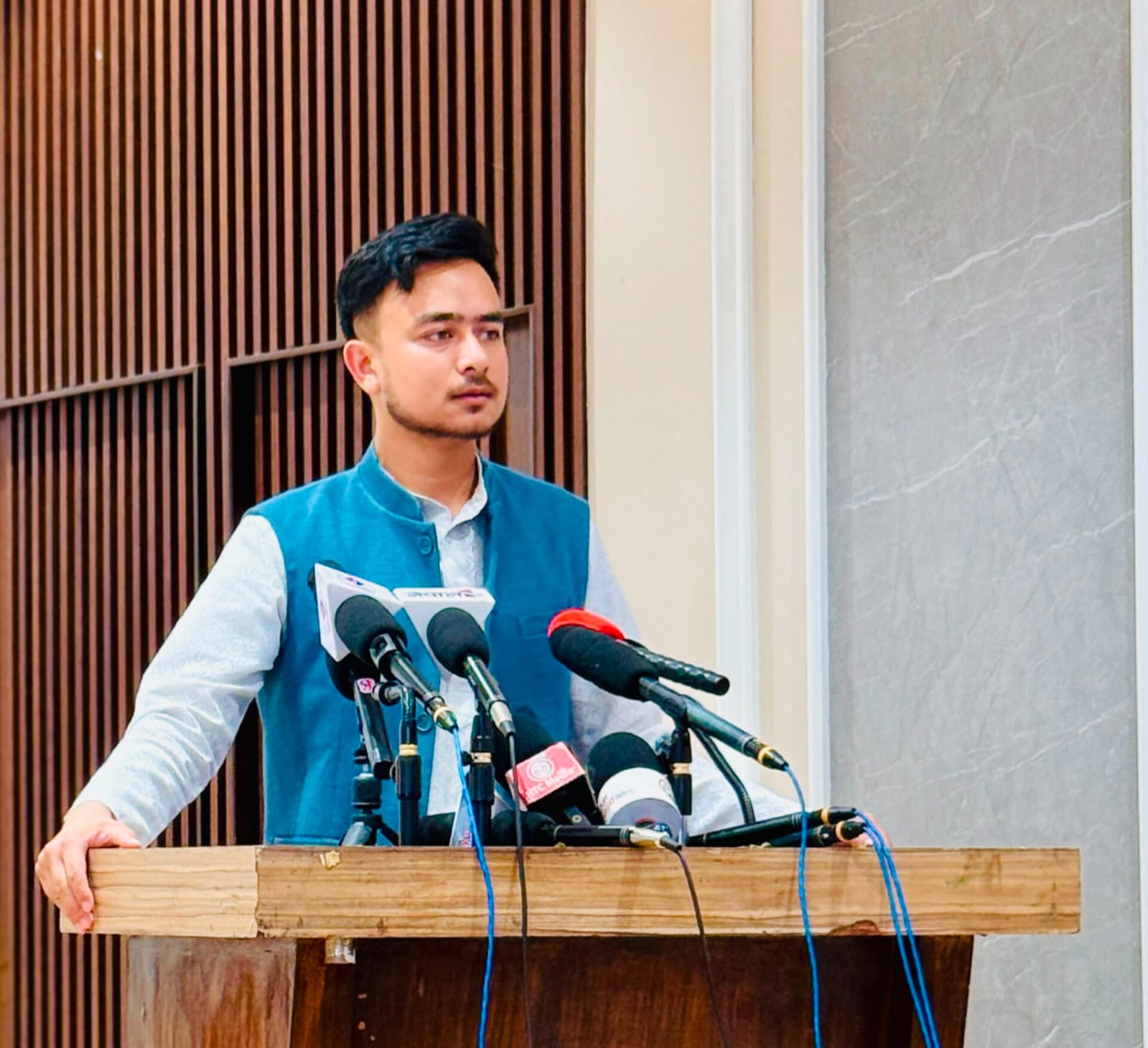 भदौ २३ गते लाखौँ नागरिकलाई सडकमा उत्रिन रवि किरण हमालको अपिल