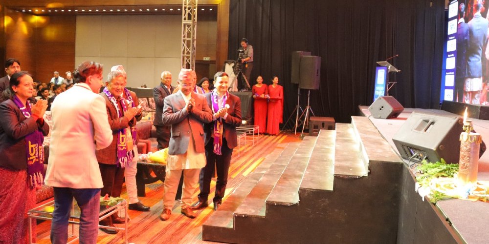 इन्ड्राइभ आइसिटी अवार्ड २०२४ को ग्राण्ड फिनाले सुरु, १५ विधामा अवार्ड प्रदान हुँदै