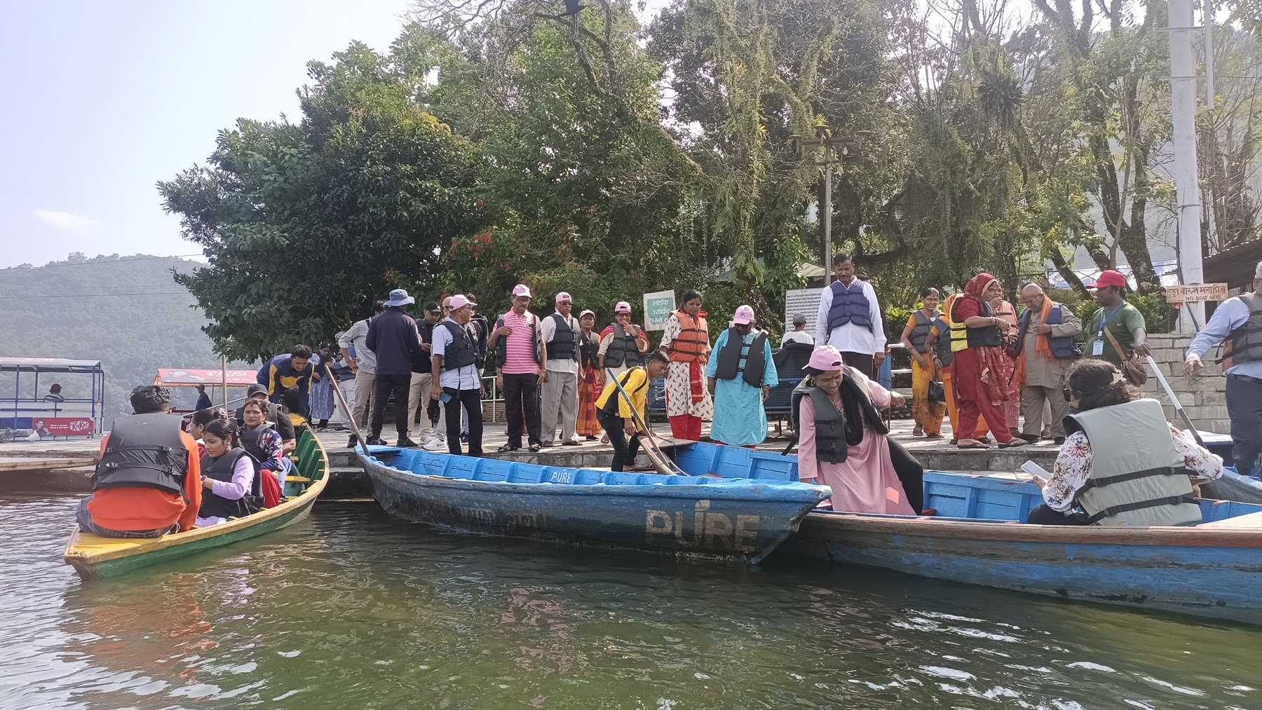 पोखरामा बढे बाह्य पर्यटक