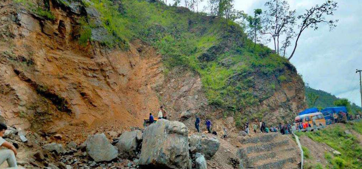 कर्णाली राजमार्गमा ठूला सवारीसाधन चलाउन रोक