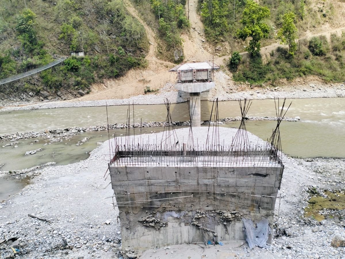 दुई जिल्ला जोड्ने सुनकोशी पुल ६ वर्षदेखि अलपत्र