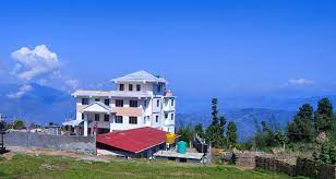 ज्येष्ठ नागरिकका लागि सञ्चालन भएको निःशुल्क यातायात सेवा बन्द