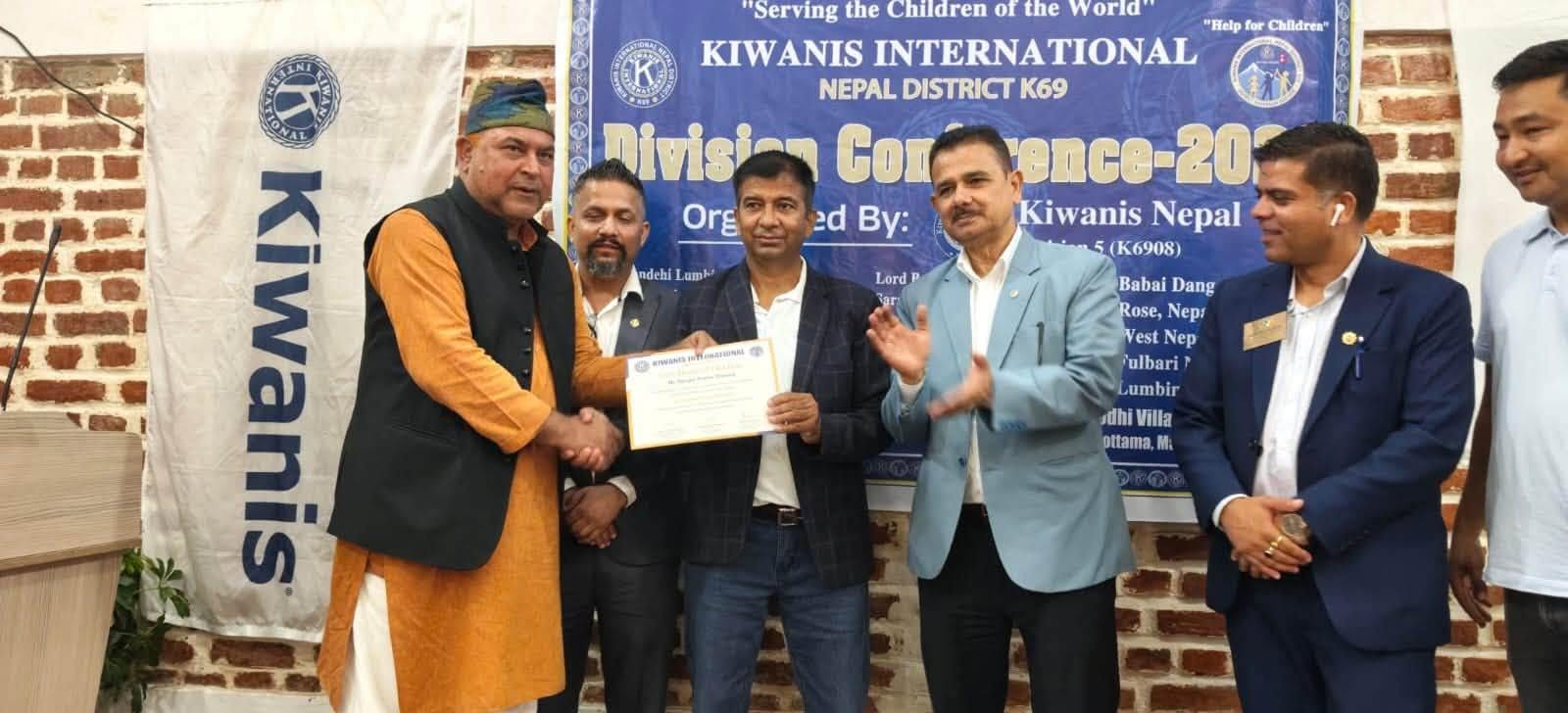 किवानिज लुम्बिनीको नेतृत्वमा पौड्याल र शर्मा