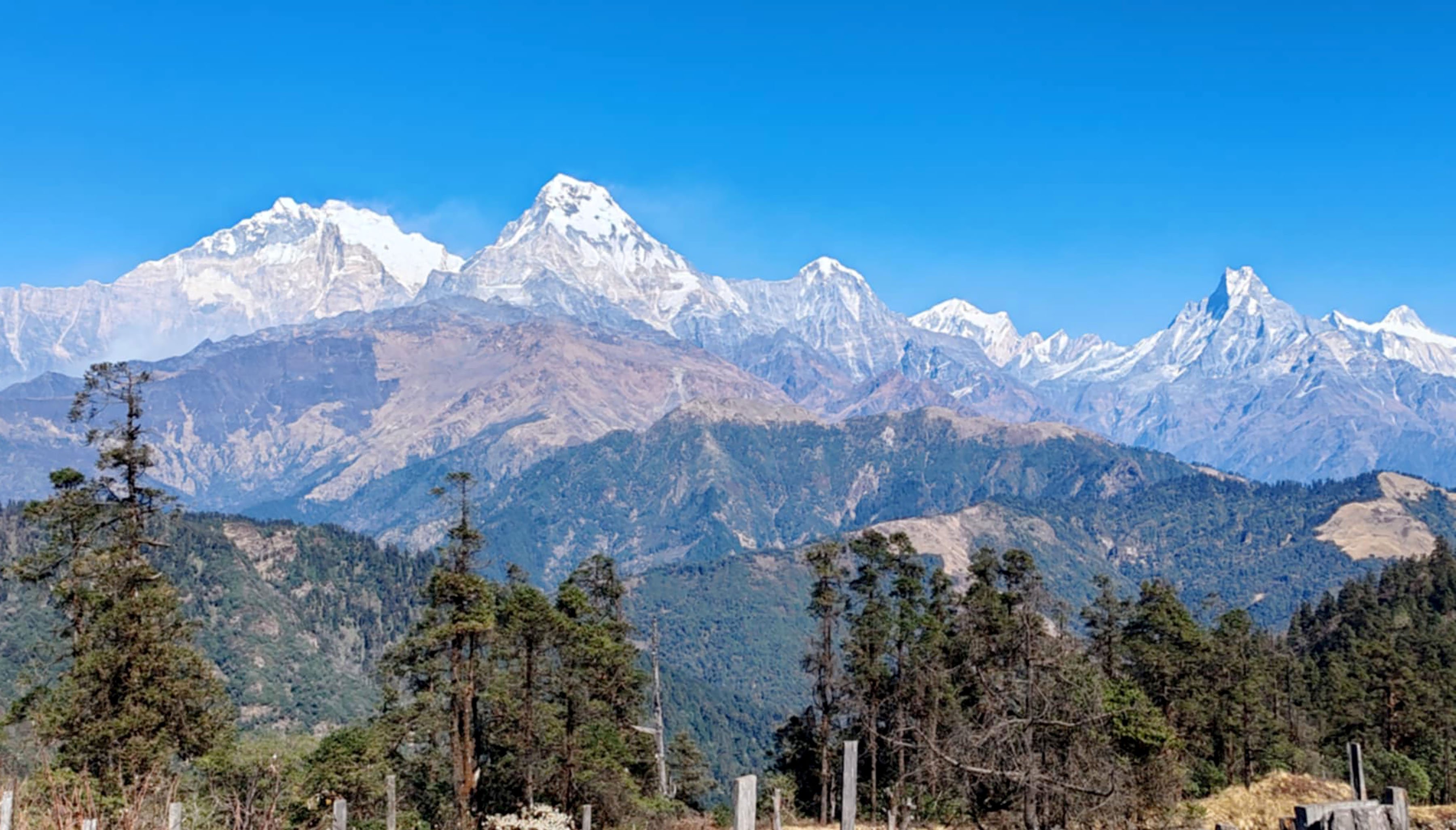 अन्नपूर्ण र माछापुच्छ्रे हिमशृङ्खला (तस्बिर)