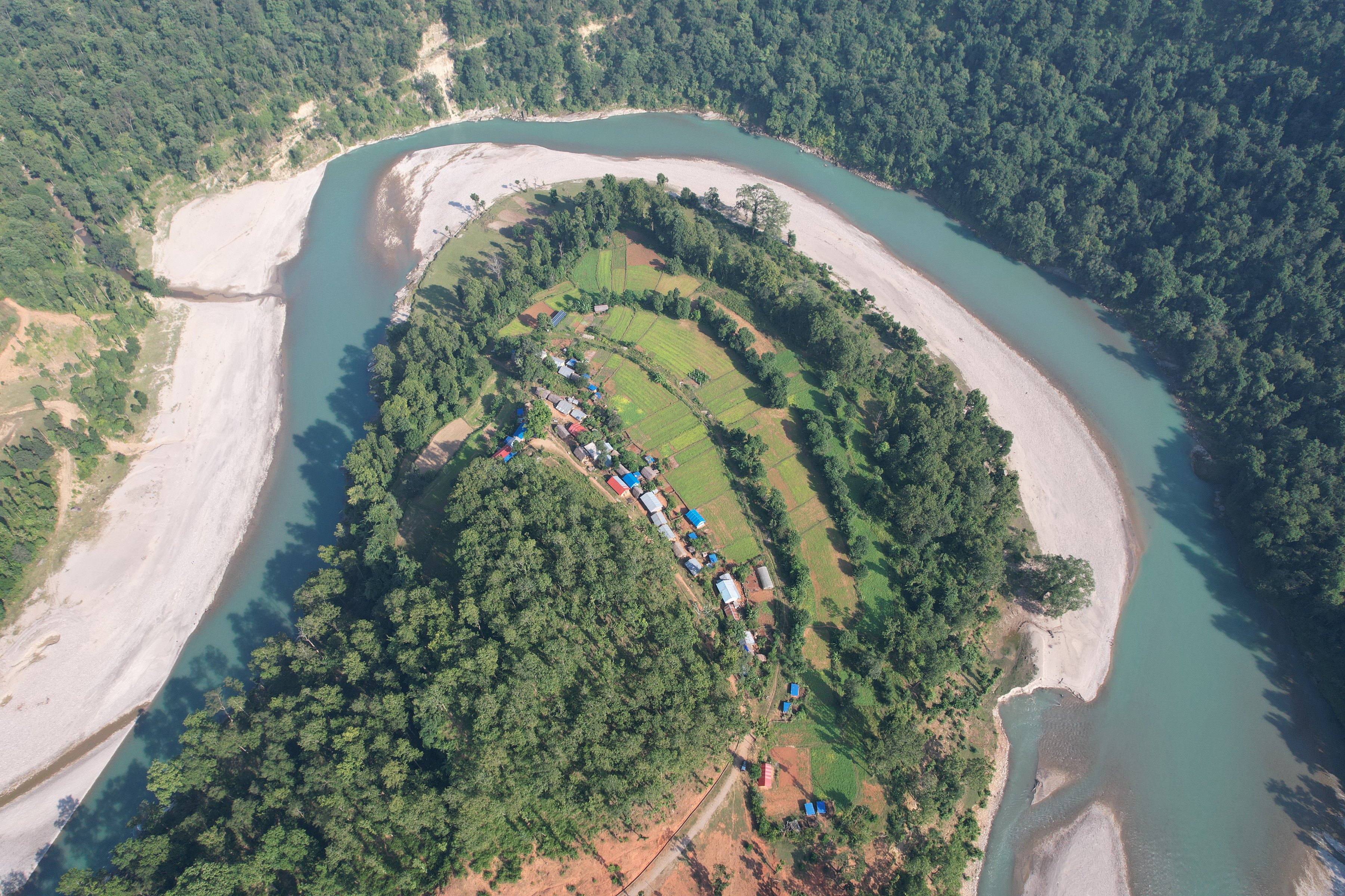 माछीताल गाउँ