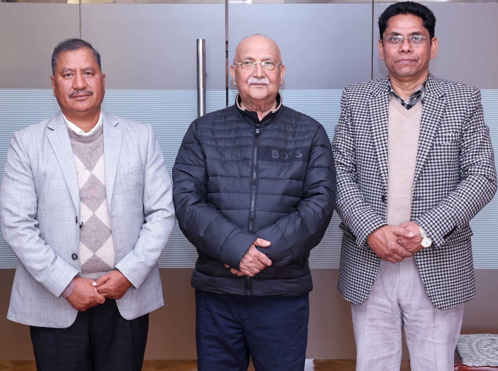 प्रधानमन्त्रीलाई चीनसँग राष्ट्र र जनहितका कुरा गर्न आग्रह