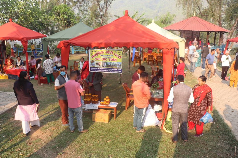 विदुर नगरपालिकाद्वारा हाटबजार सञ्चालन, किसानको उत्पादन सिधैँ उपभोक्तासमक्ष पुर्याउने लक्ष्य