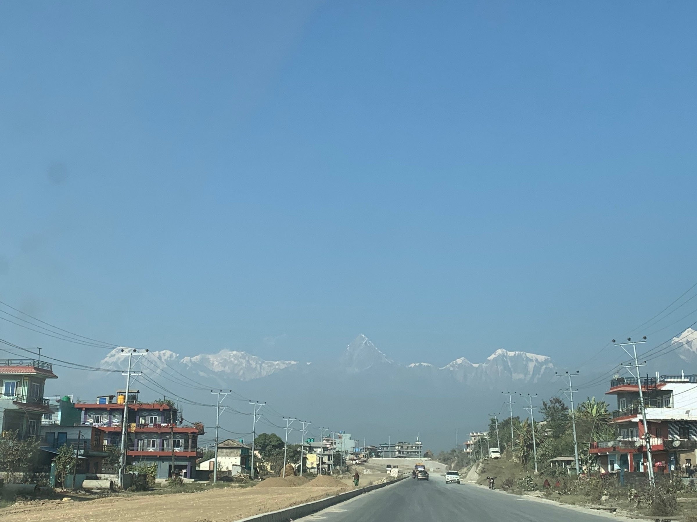 हिउँबिनाको हिमशृङ्खला (तस्बिर)
