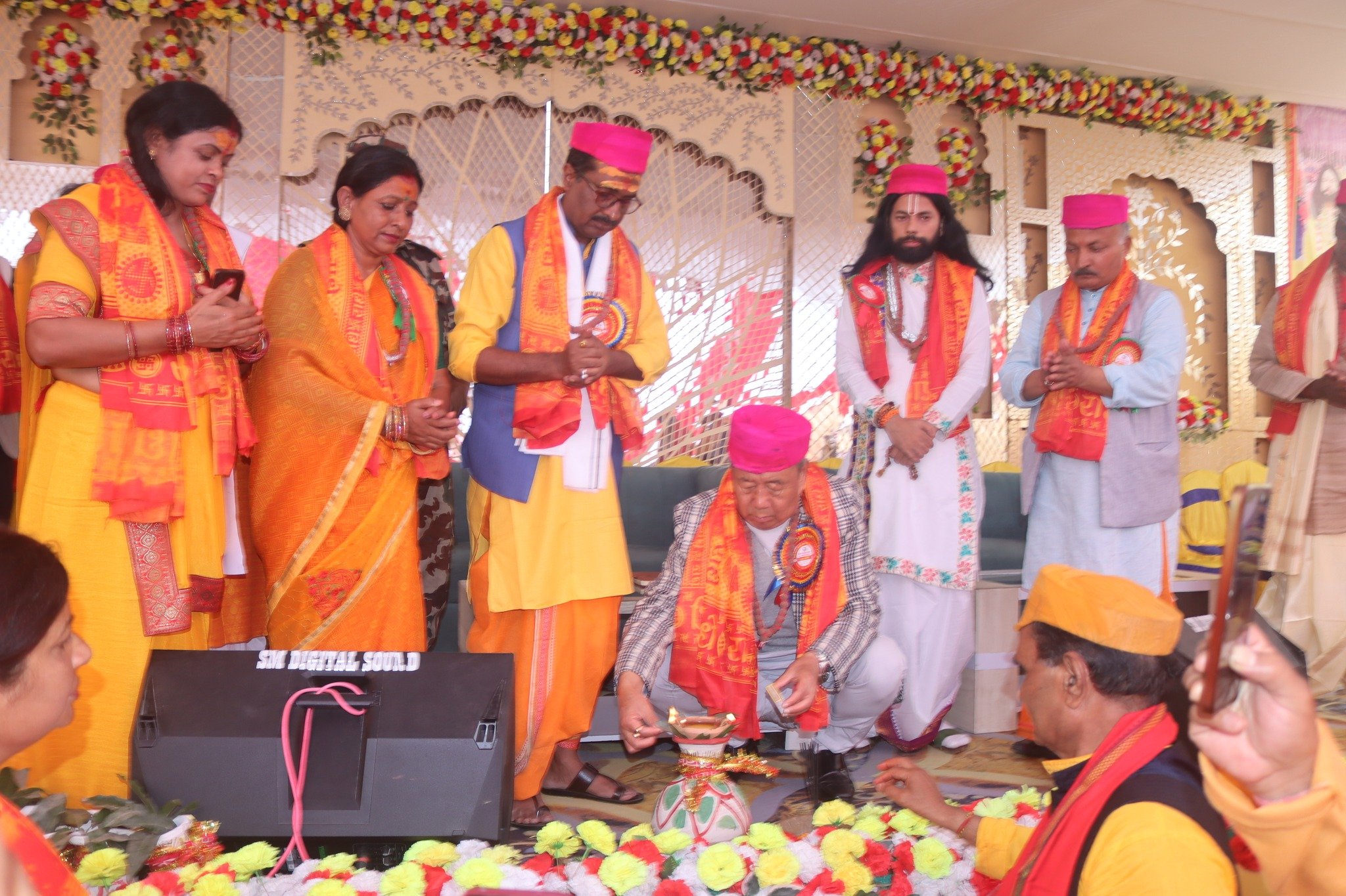 कोशी प्रदेश प्रमुख खापुङद्वारा महायज्ञको उद्घाटन