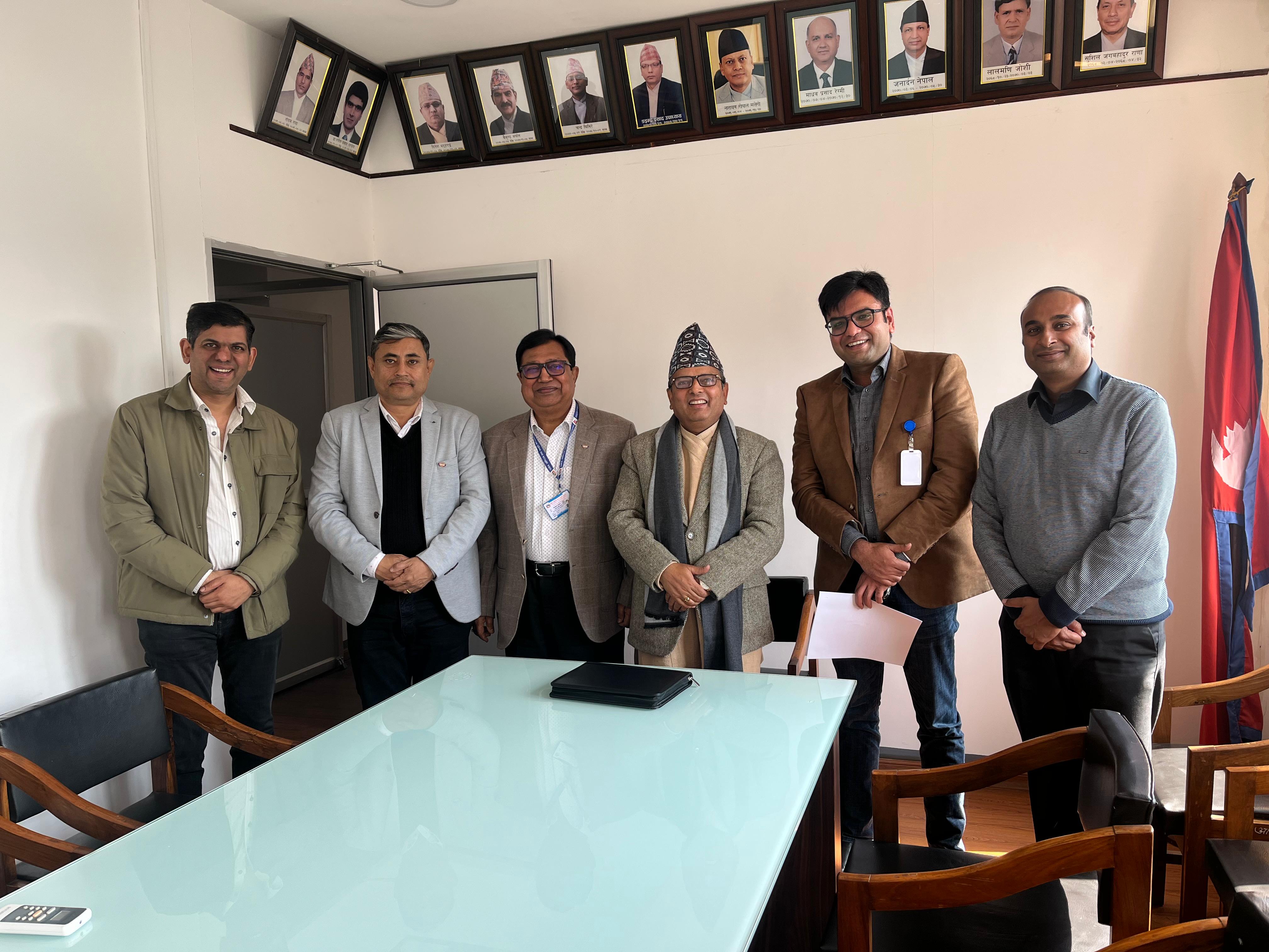 भारतमा सामान ढुवानी गर्न ढिलाइ: निजी क्षेत्रले सरकारसँग माग्यो समाधान