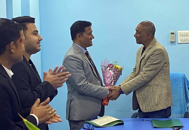 मितेरी डेभलपमेन्ट बैंकको सिइओ चापागाईँद्वारा पदभार ग्रहण
