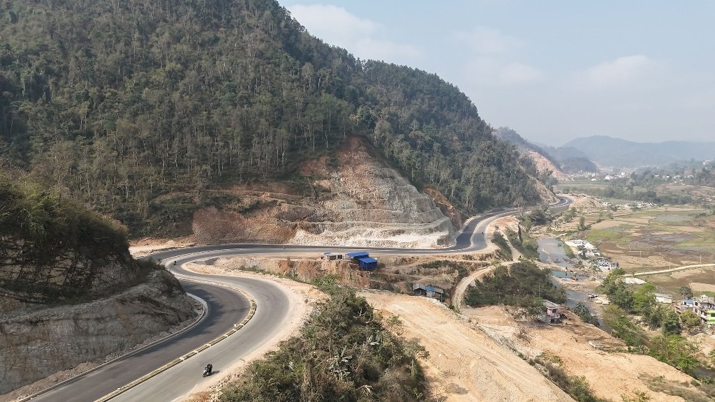 मुग्लिन–पोखरा सडक स्तरोन्नतिः ७३ किलोमिटर कालोपत्र