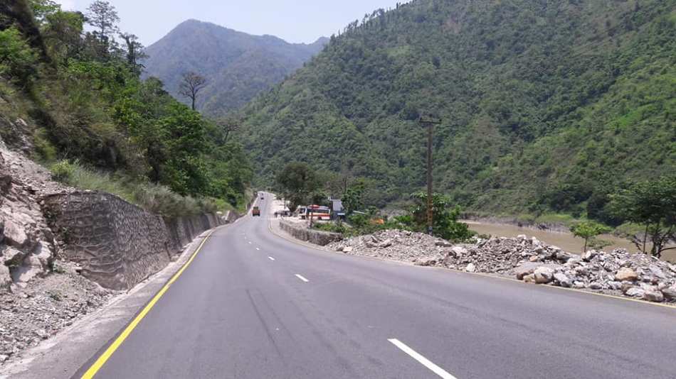 पृथ्वी राजमार्गको पूर्वी खण्डमा ७७.७ प्रतिशत प्रगति