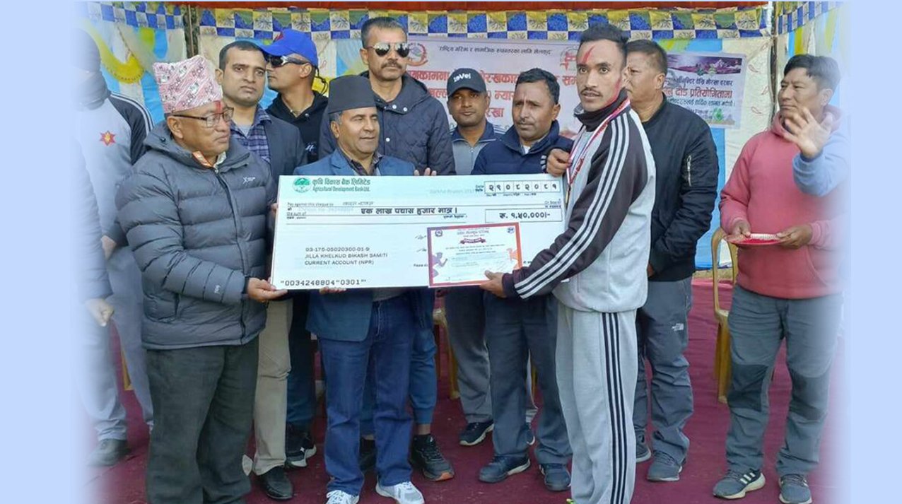 मनकामनादेखि गोरखकालीसम्मको म्याराथन दौड प्रतियोगिताको उपाधि रावतलाई