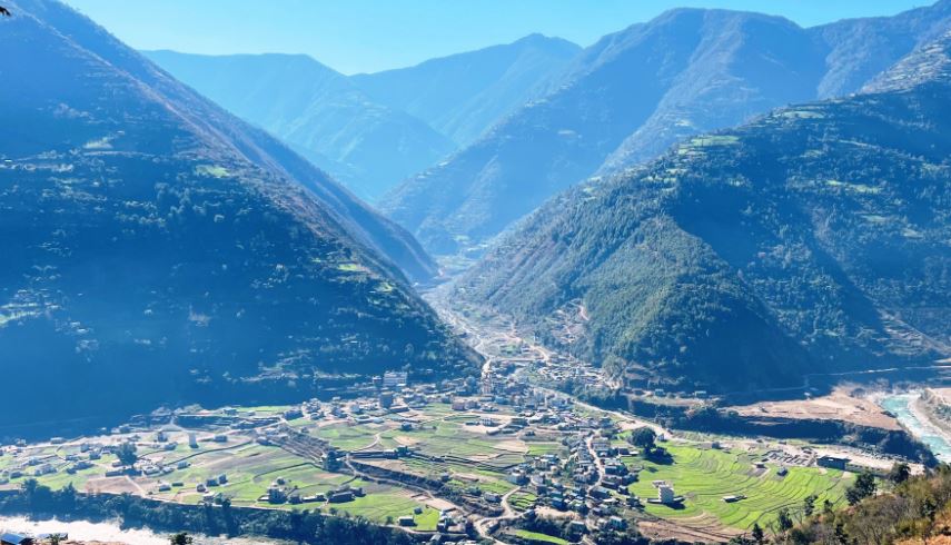 नगरपालिकाको प्रशासकीय केन्द्र राडी ज्यूला
