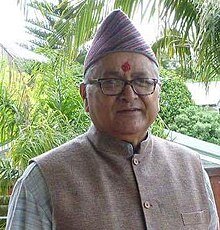 राजावादी आन्दोलनको अनिश्चित भविष्य : त्यो बेलाका तुल्सी गिरी, अहिलेका नवराज सुवेदी
