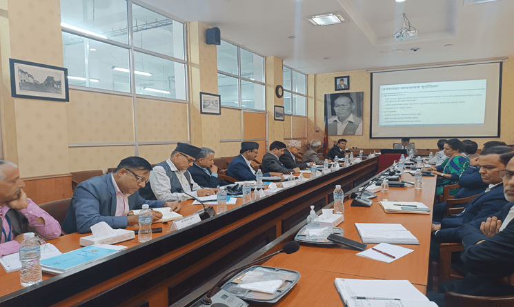 सोह्रौँ योजनाका सम्बन्धमा प्रदेश योजना आयोग र स्थानीय सरकारका प्रतिनिधिसँग छलफल