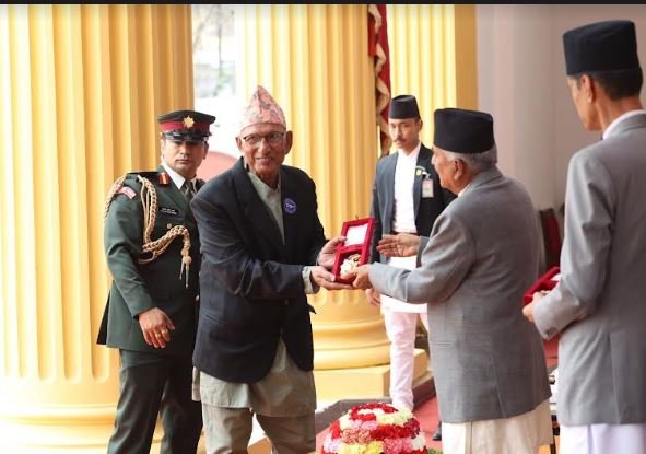 एन आई सी एशिया बैंकका संस्थापक अध्यक्ष अग्रवाललाई ‘सुप्रबल जनसेवाश्री’ विभूषण प्रदान