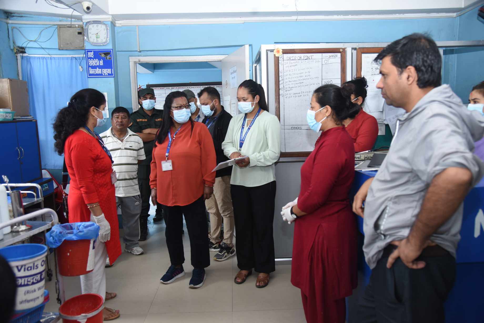 नेपाल नेशनल अस्पतालको फोहर संकलनमा रोक