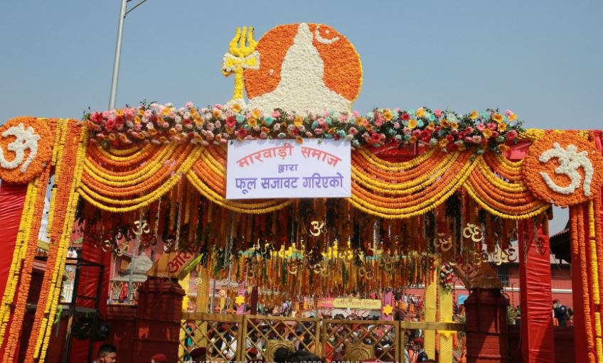 महाशिवरात्रिमा सिंगारिएको  पशुपतिनाथ