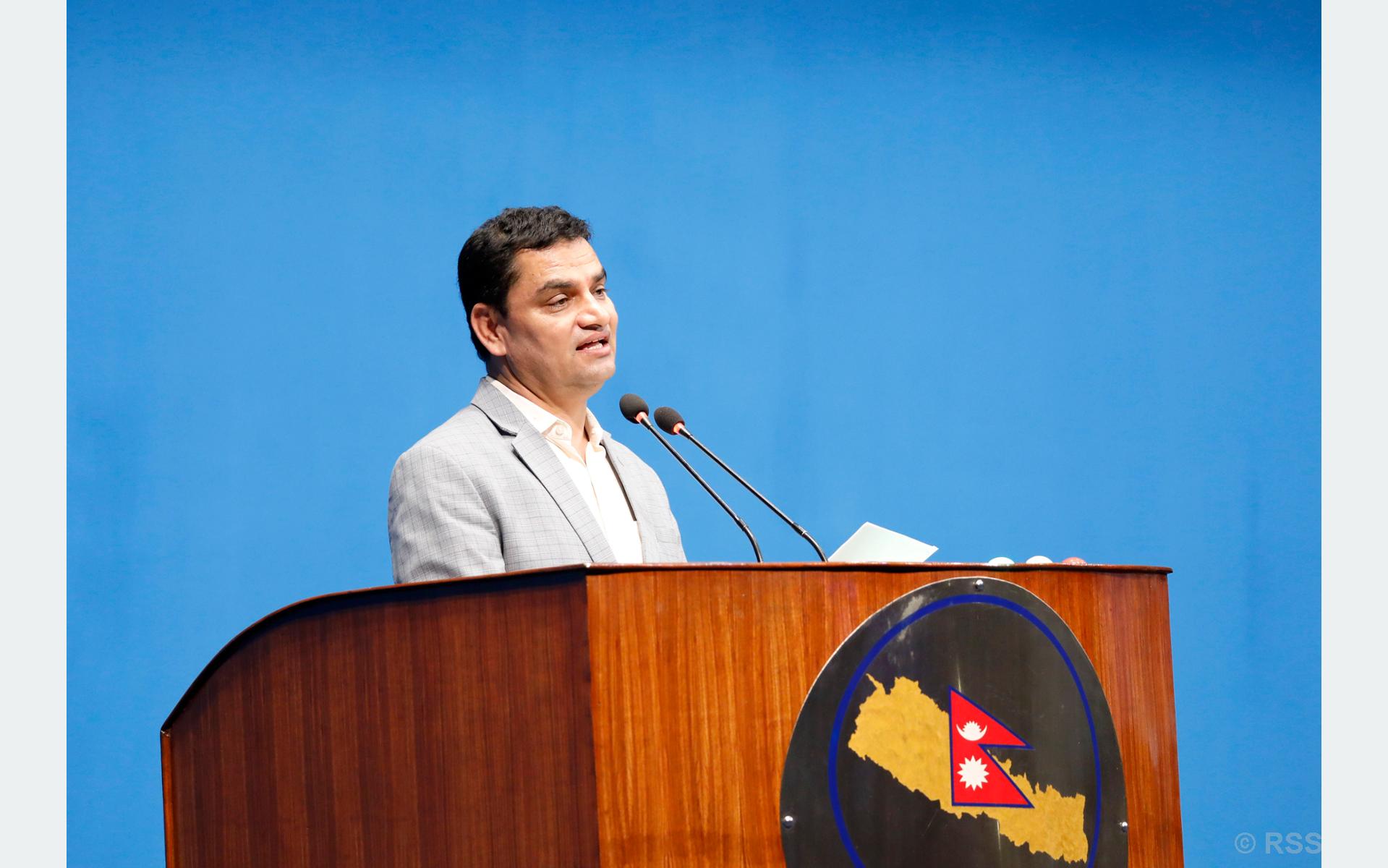 निर्माण सम्पन्न भएका ५५ आधारभूत अस्पताल सञ्चालनमा ल्याउने तयारी भइरहेको छ: स्वास्थ्यमन्त्री पौडेल
