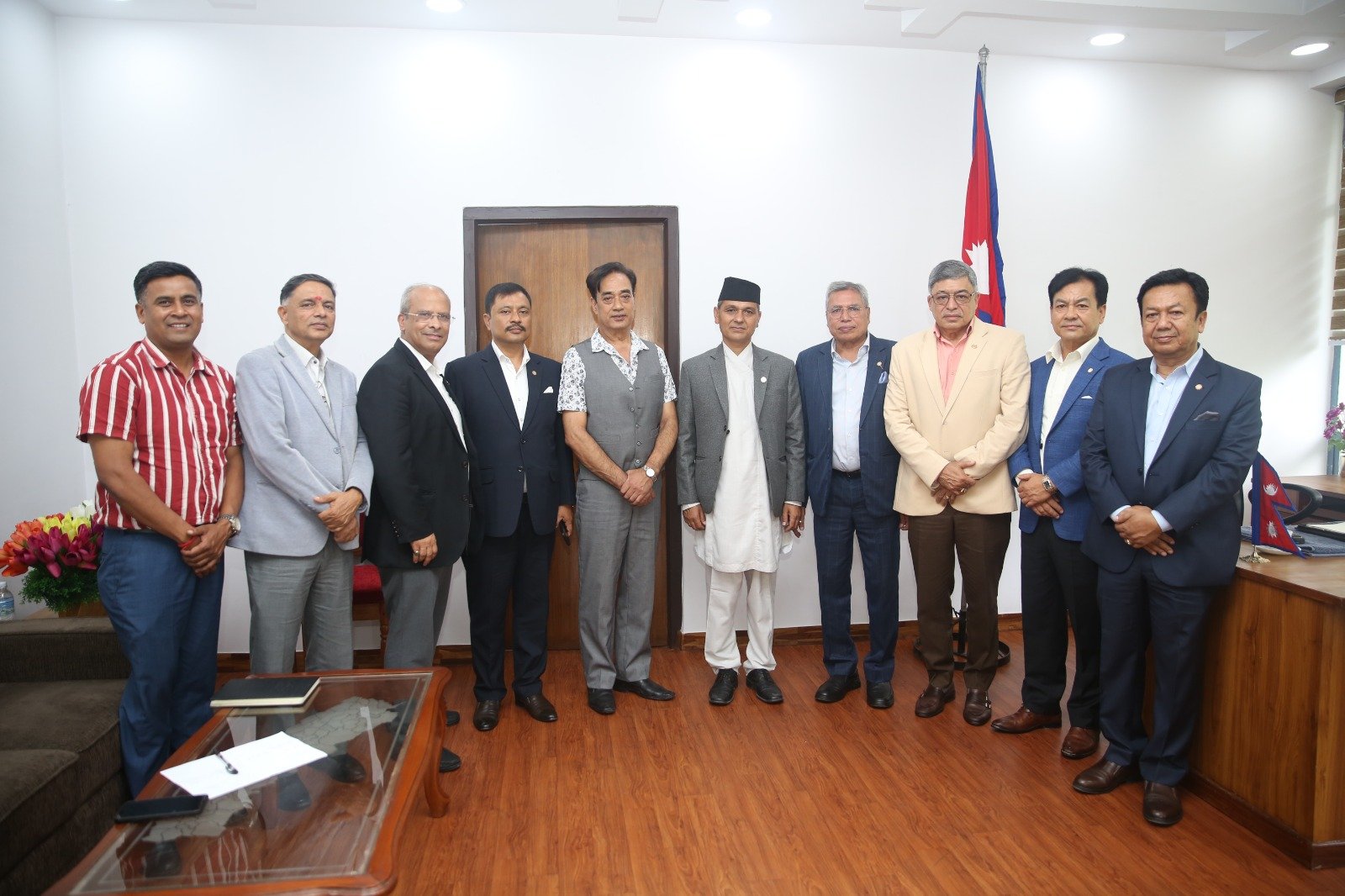 व्यवसायीको मनोबल उकास्ने गरी सुरक्षाको प्रत्याभूति दिलाउन गृहमन्त्री अर्याललाई चेम्बरको आग्रह