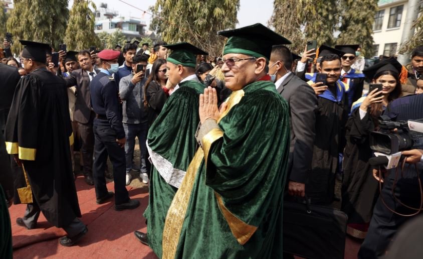 पोखरा विश्वविद्यालयको दीक्षान्त समारोहमा प्रम दाहाल