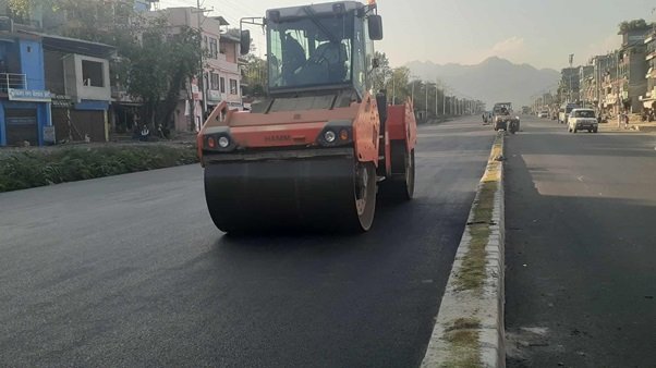 पोखरा-मुग्लिन सडकः पश्चिम खण्डको १८ किलोमिटर कालोपत्र