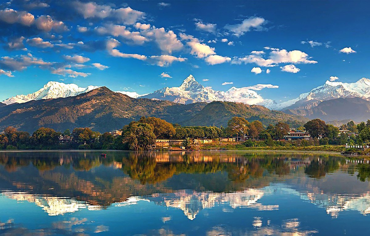 पर्यटकीय राजधानी पोखरामा नेपाली नयाँ वर्षको भव्य स्वागत
