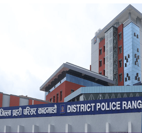 अदालतमा म्याद थप गरेर प्रहरी परिसर फर्काउँदै गर्दा थुनुवा फरार