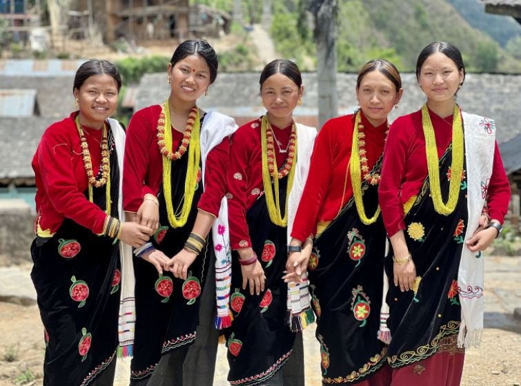 परम्परागत पोसाक