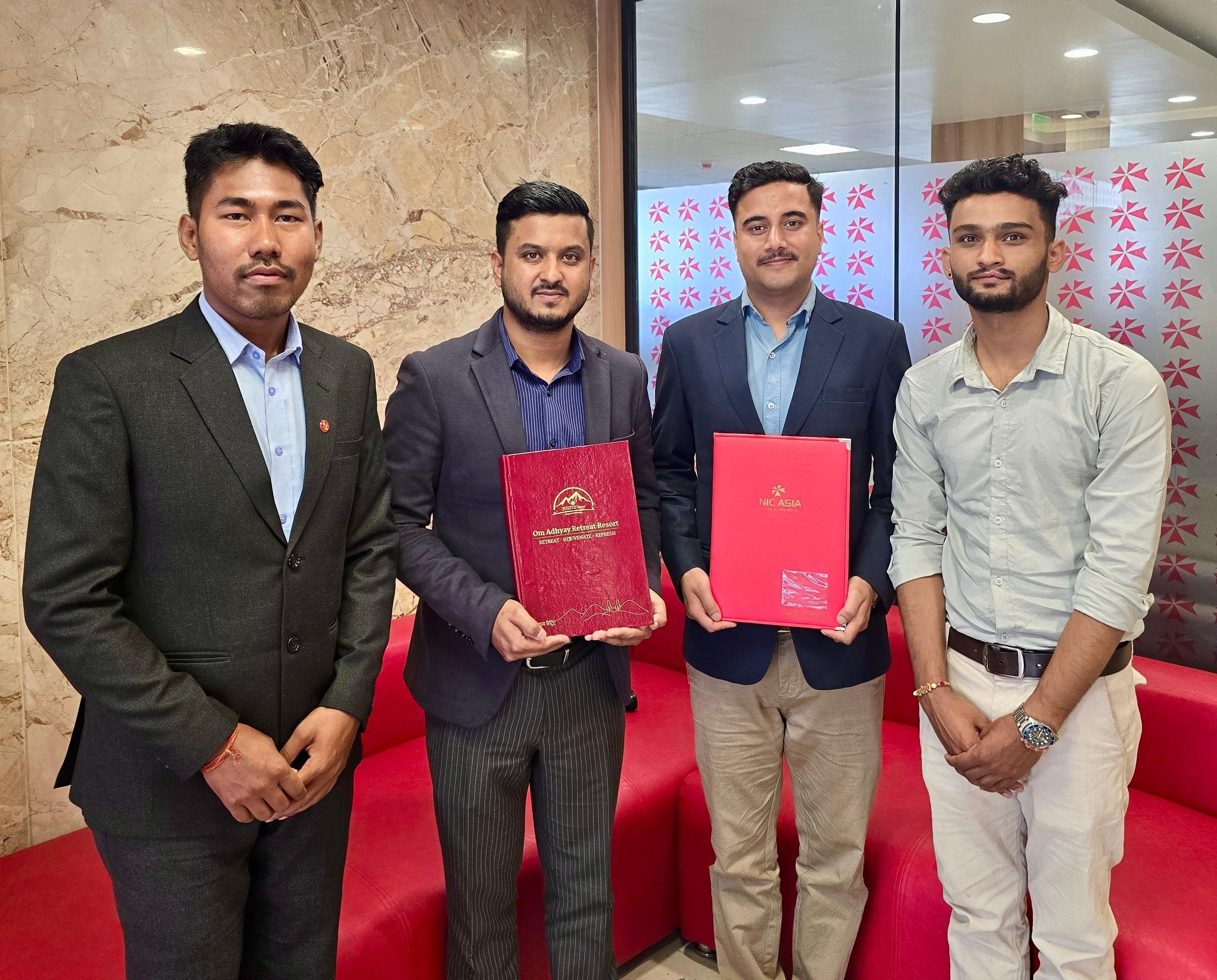 एनआईसी एशिया बैंकका ग्राहकलाई ओम अध्याय रिट्रिटमा १५ प्रतिशत छुट
