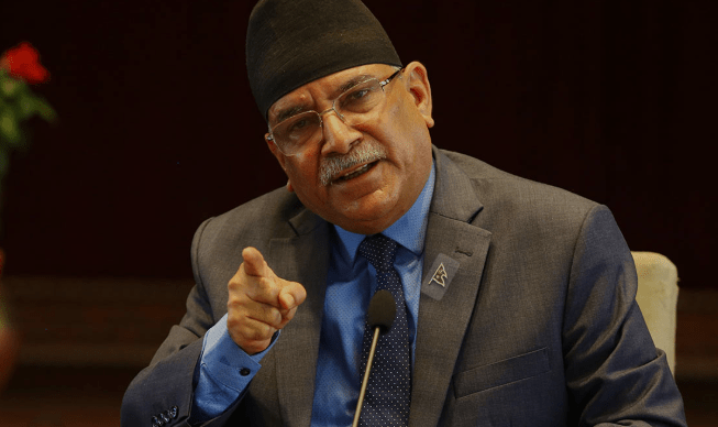 प्रचण्डको सचिवालयले दियो देवेन्द्र सुवेदी विरुद्ध उजुरी