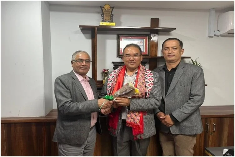 ग्रीन डेभलपमेण्ट बैंकको प्रमुख कार्यकारी अधिकृतमा प्रकाश गुरुङ नियुक्त