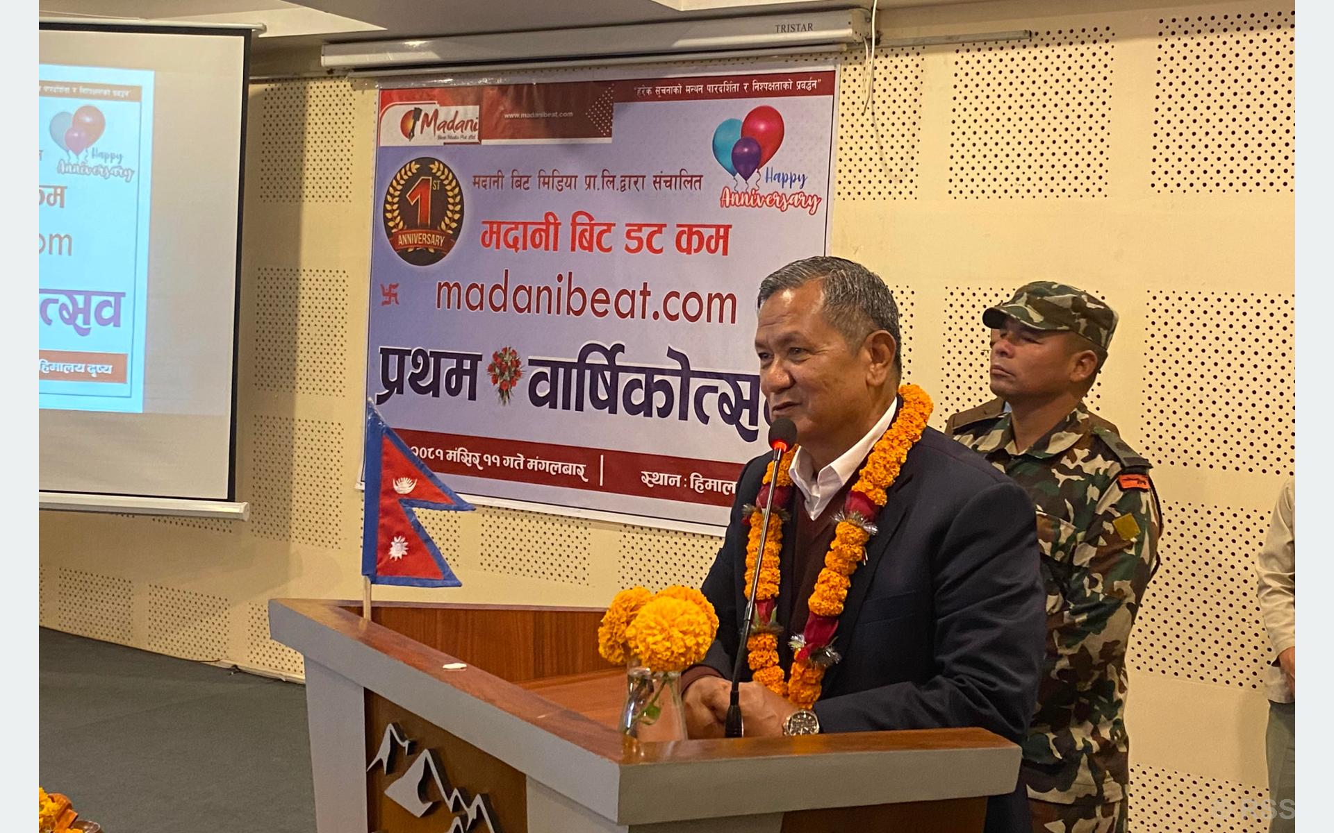 बिआरआई अन्तर्गत ऋण होइन, अनुदान लिने पक्षमा सरकार छः सञ्चारमन्त्री गुरुङ