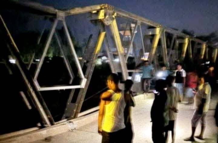 पूर्वी नवलपरासीमा पुल भासियो, पूर्वपश्चिम राजमार्ग अवरुद्ध
