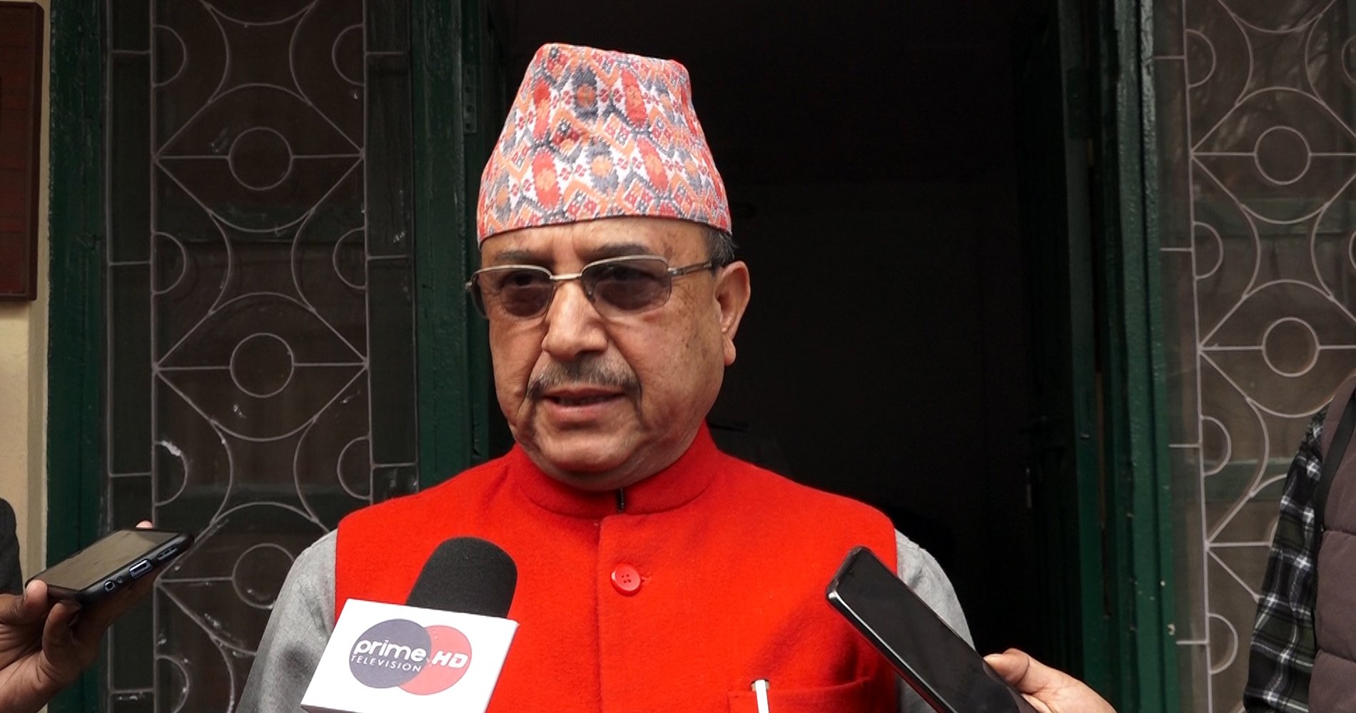 पूर्णबहादुर खड्कालाई कांग्रेसले सोध्यो सातदिने स्पष्टीकरण