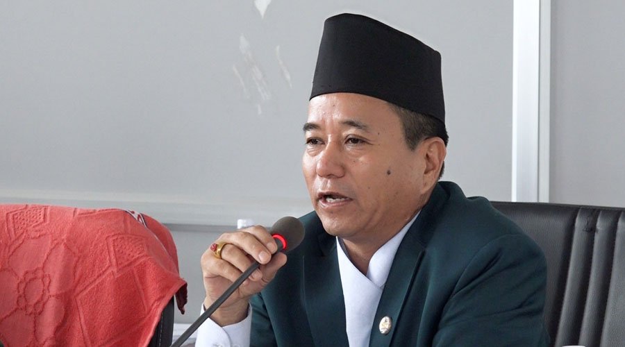 सभापति थापाविरुद्ध आर्थिक आरोप लगाएका कान्छाराम सभापति पदबाट निलम्बित