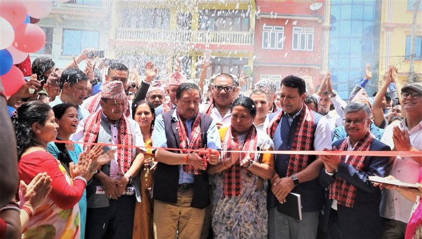 सानो बजारमा कुमारी बैंकको क्यूआर सुविधा