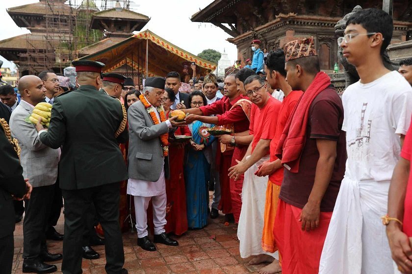 पाटन कृष्णमन्दिरमा  राष्ट्रपतिद्वारा  पूजाअर्चना
