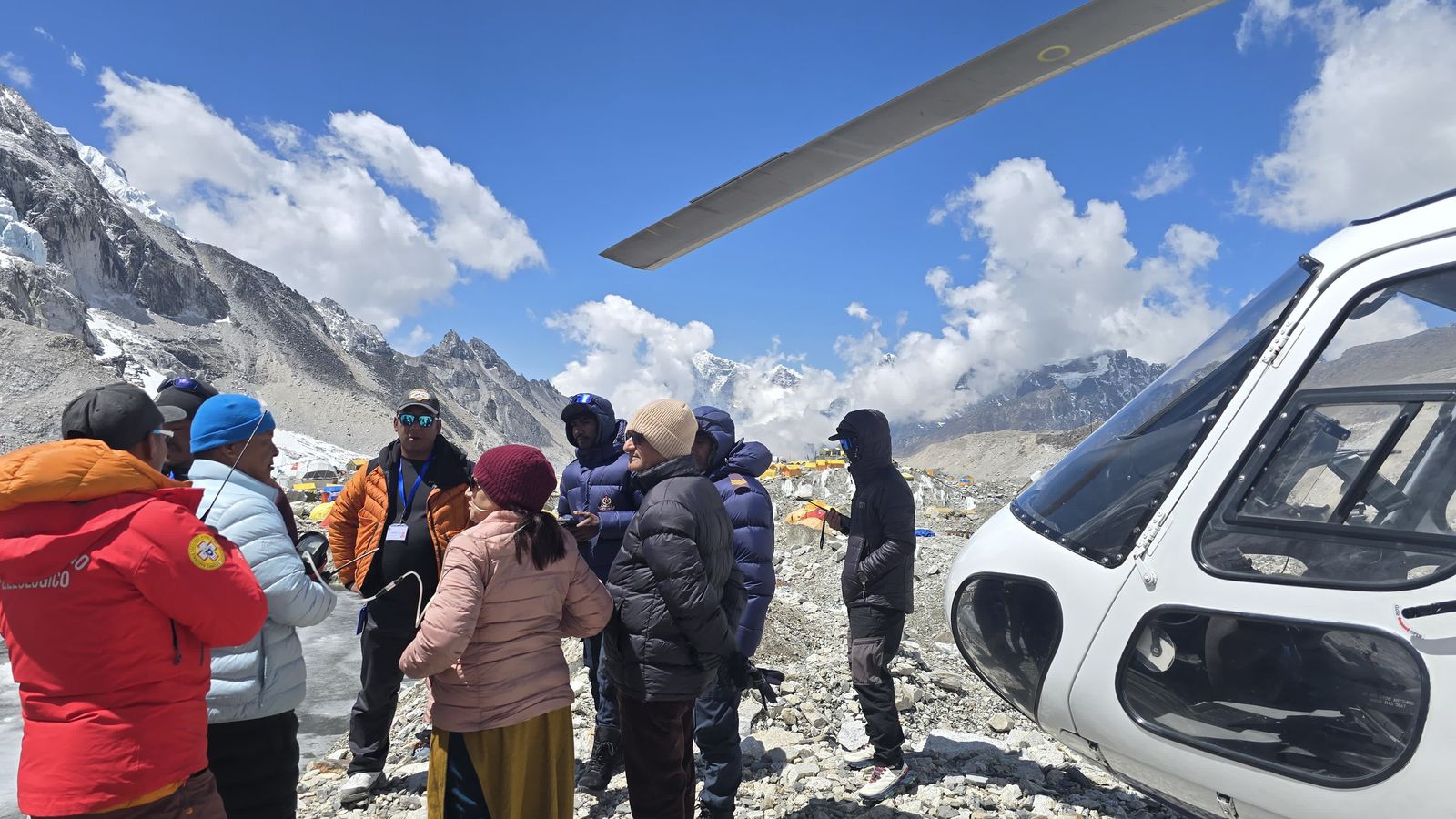 शान्ति सुरक्षा, उद्धार र पूर्वाधार विकासमा सरकार प्रतिबद्ध छ : गृहमन्त्री लेखक