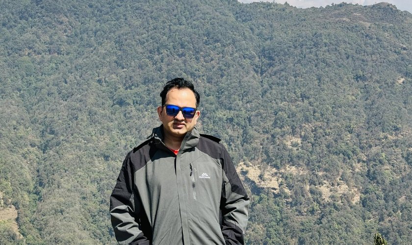 माओवादीकी घाइते पूर्वलडाकुको उपचारका लागि राजावादीको आर्थिक सहयोग