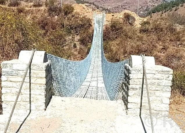 सिञ्जाको रनुखानामा ५५ लाख लागतमा झोलुंगे पुल निर्माण, ४०० परिवार लाभान्वित