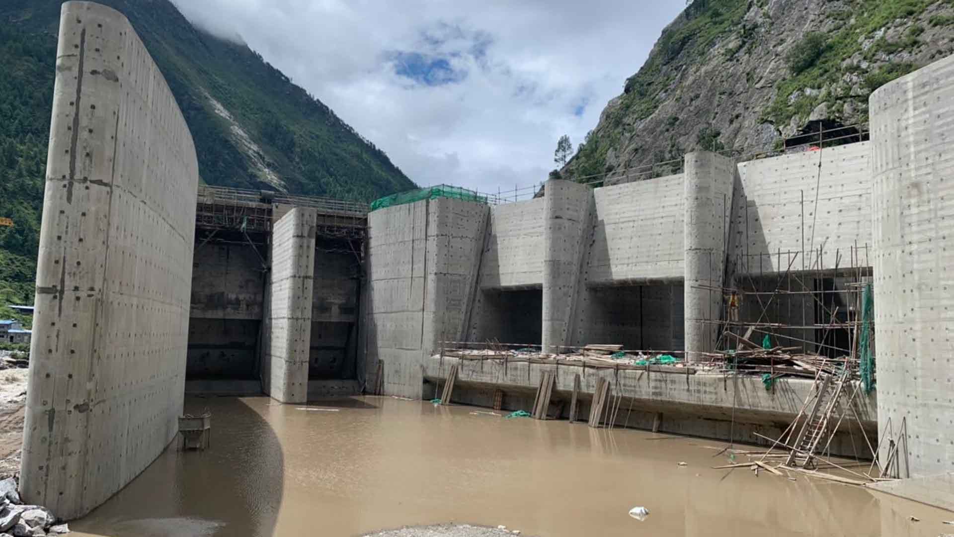 रसुवागढी जलविद्युत आयोजनाबाट विद्युतको व्यापारिक उत्पादन सुरु