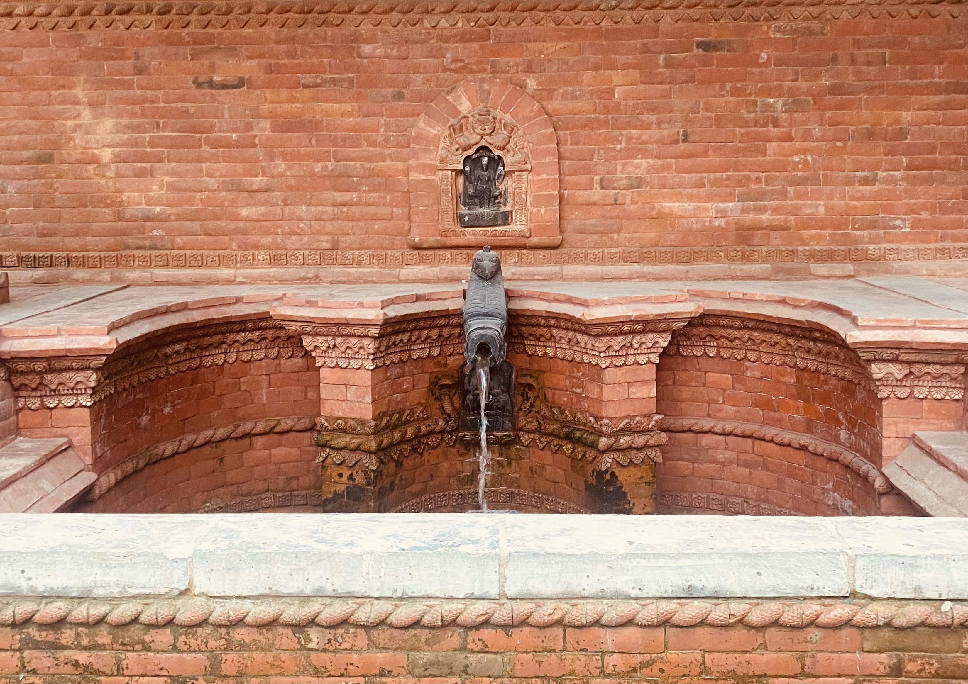 ढुङ्गेधारा