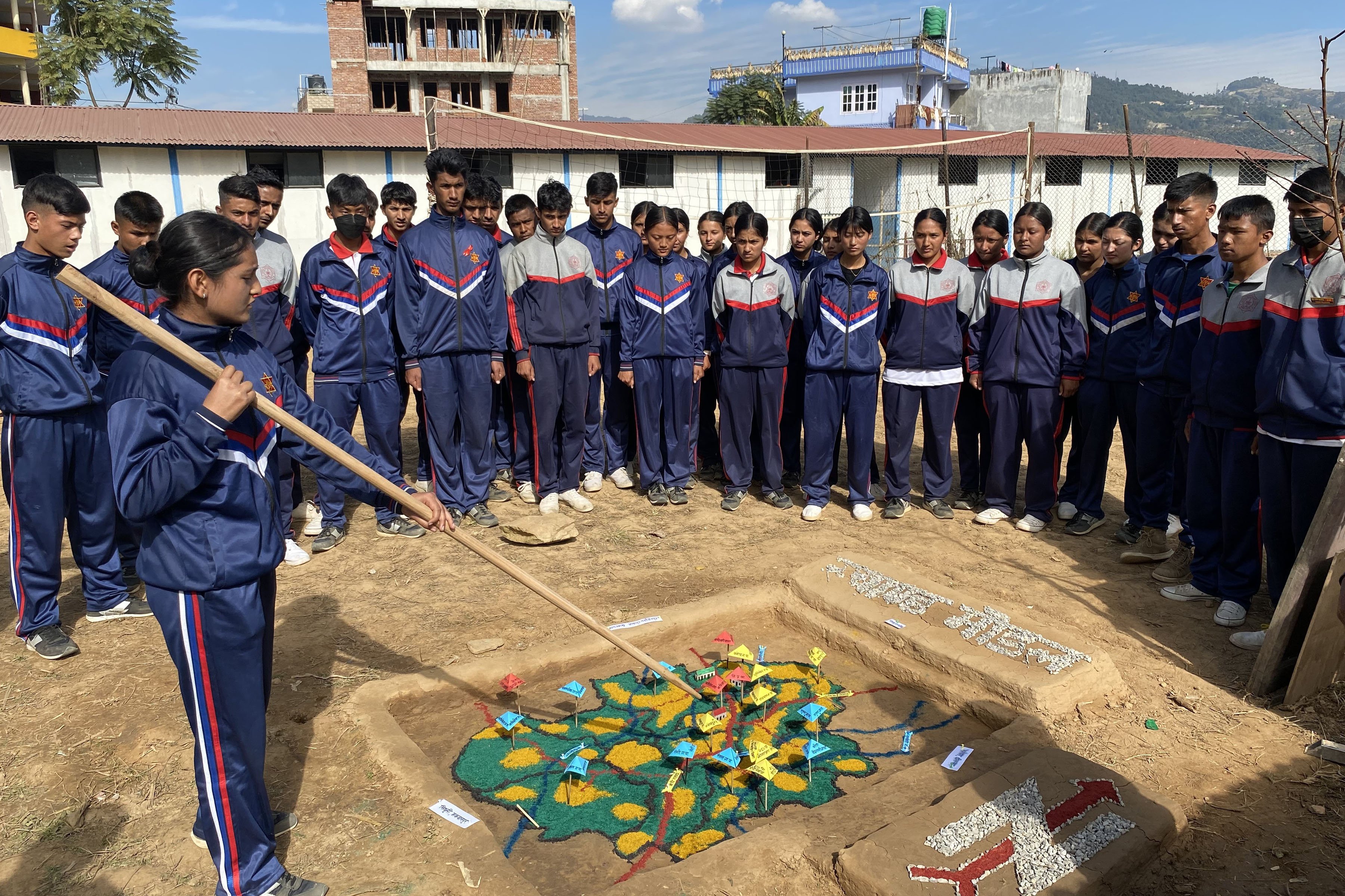 ‘राष्ट्रिय सेवा दल’ तालिममा विद्यार्थी