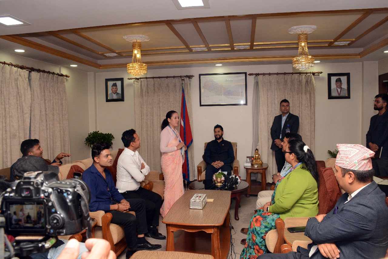 लोक तथा दोहोरी गीत अत्यन्तै अभद्र, असभ्य भएको प्रति प्रतिष्ठानले गरायो गृहको ध्यानाकर्षण